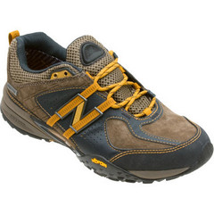 new balance hiking shoes