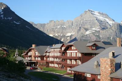 Many Glacier Hotel